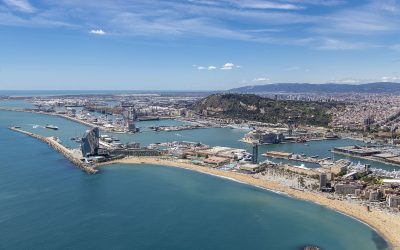 El Port de Barcelona firma la Declaración One Ocean Summit para reducir el impacto ambiental de las escalas de los buques