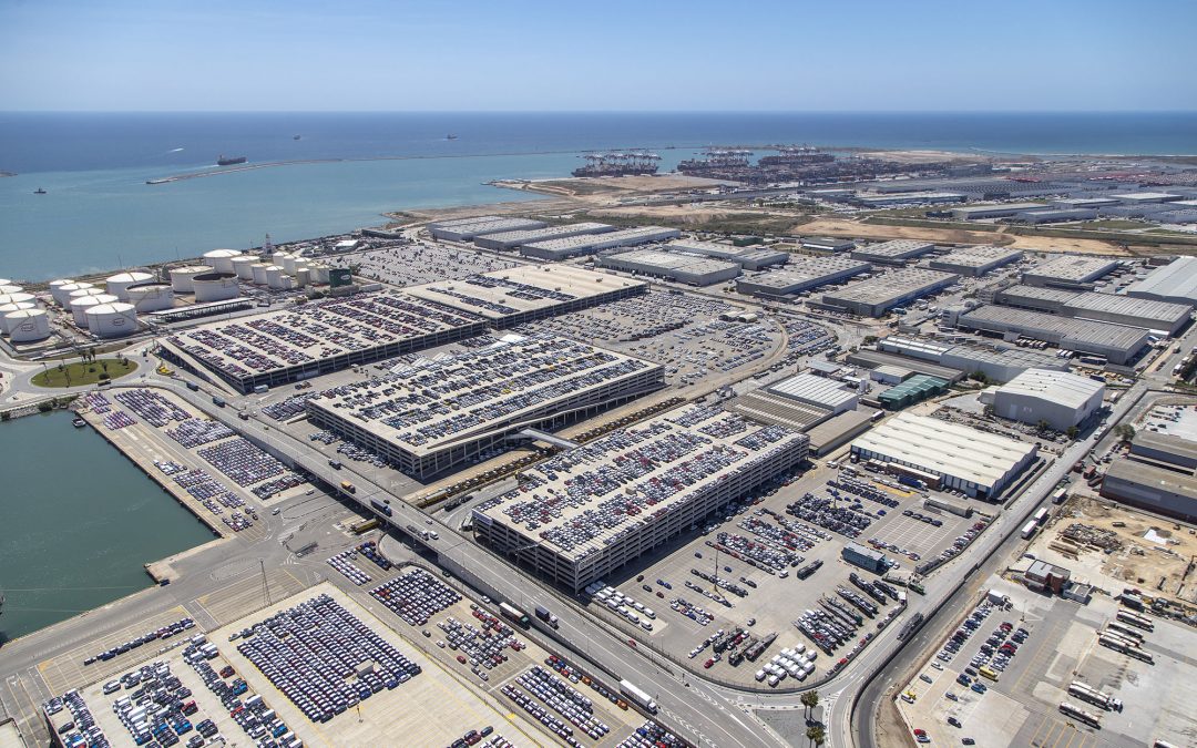 El tráfico del puerto de Barcelona aumenta más del 8 % en los primeros diez meses del año